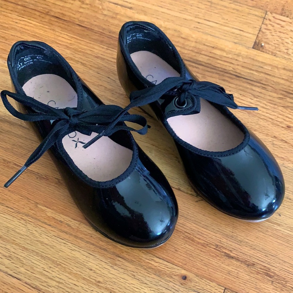 EUC Black Capezio Chile’s Tap Shoes, 11